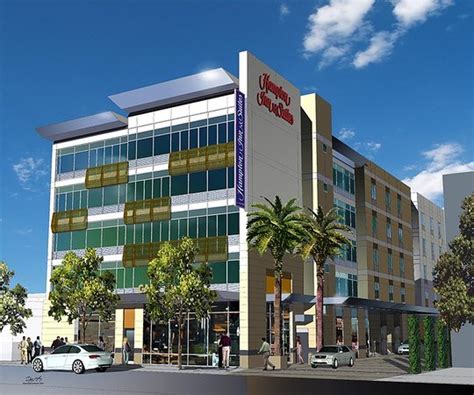 Hampton Inn & Suites Los Angeles/Hollywood .